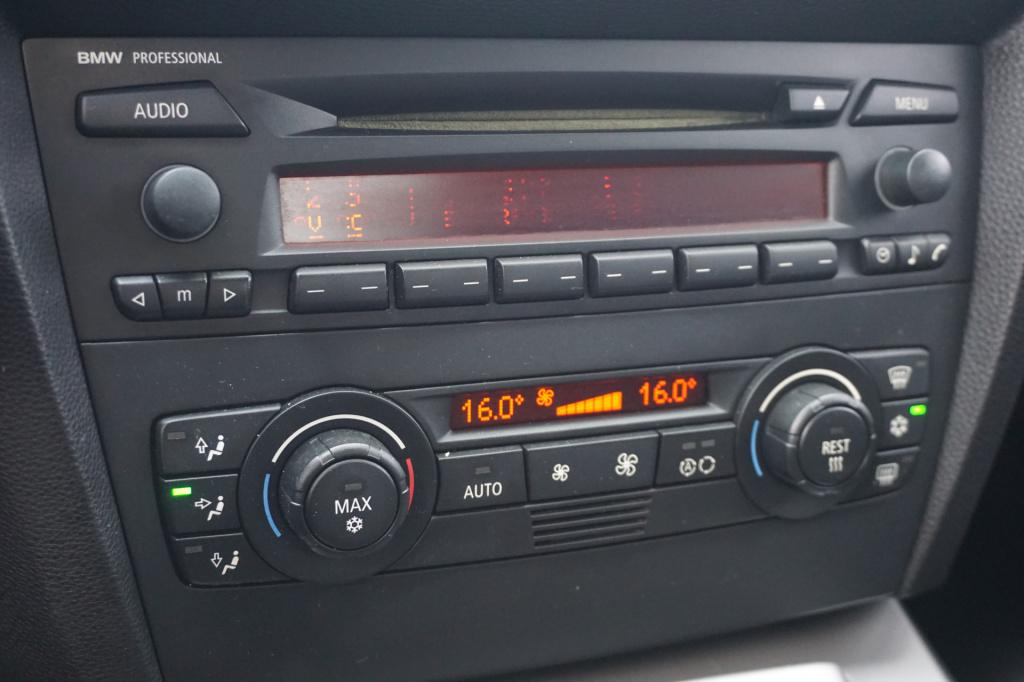 BMW 3-serie 320i executive airco / cruise / parkeers. / elektr. ramen / lm 