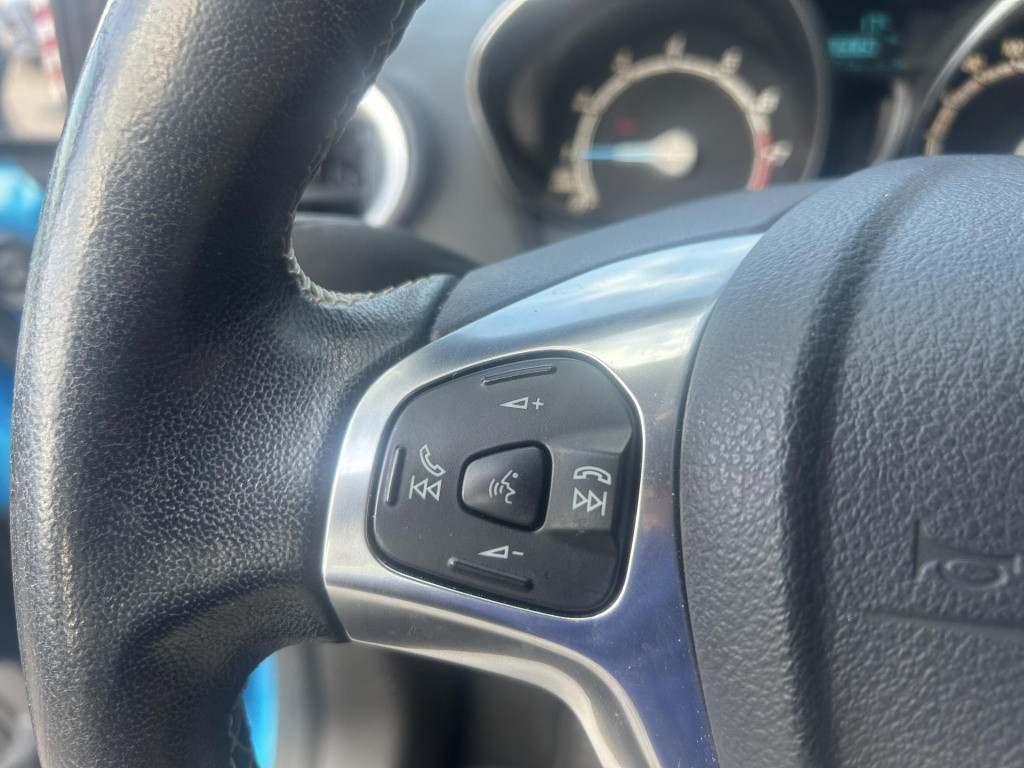 Ford Fiesta 1.0 ecoboost candy blue edition