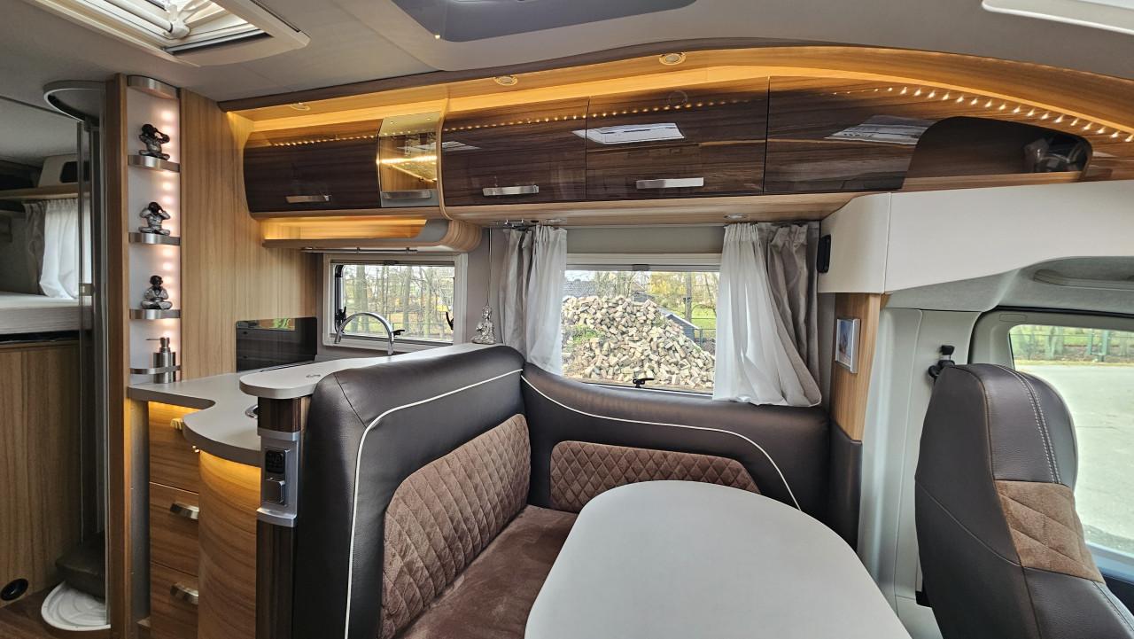 KNAUS SUN Ti 700 MEG Platinum Sel. bj 2020 56758 km van 1e eigenaar