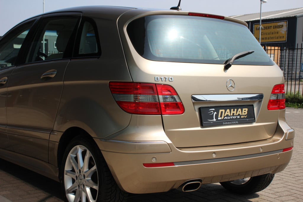 Mercedes-Benz B-Klasse 170 | stoelverwarming | 17"
