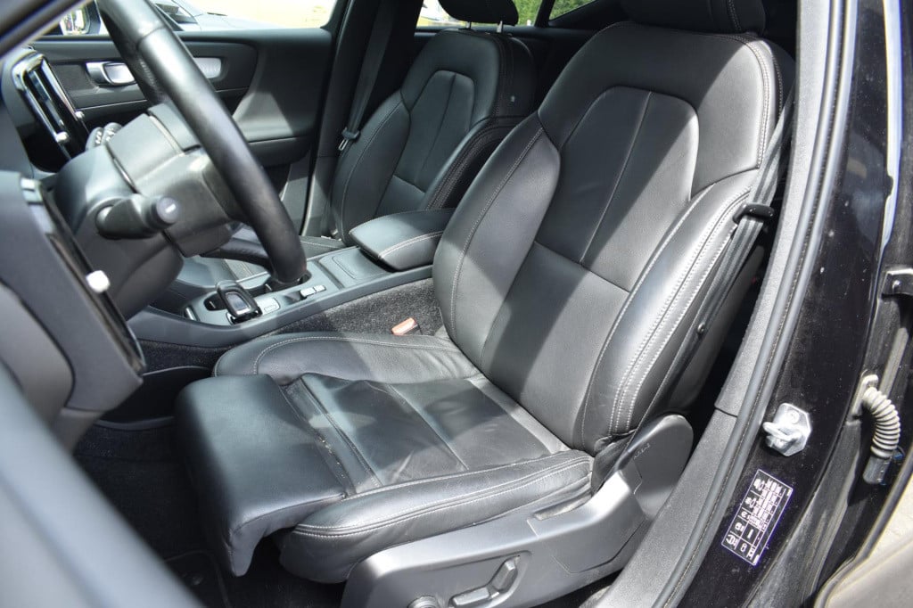 Volvo XC40 1.5 t3 leder | stuur en stoelverwarming | camera | apple carplay