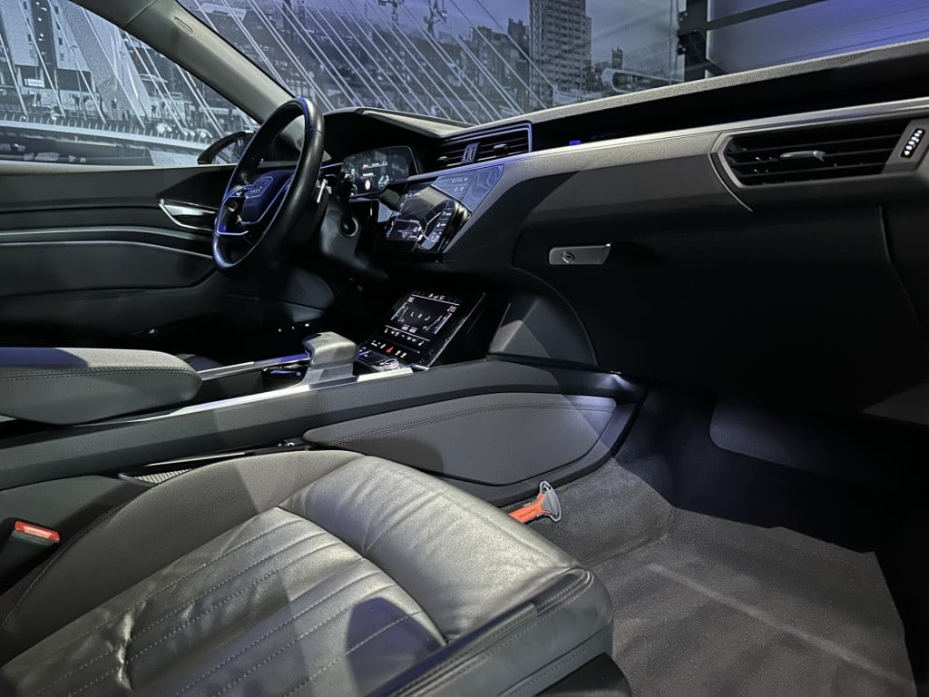 Audi E-tron 50 quattro advanced edition 71 kwh *pano*leder*tourpack*