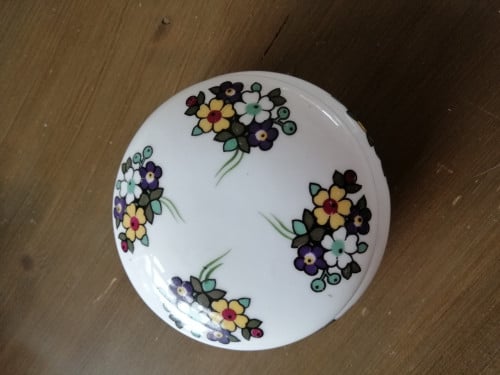 Te Koop:antiek poederpotje