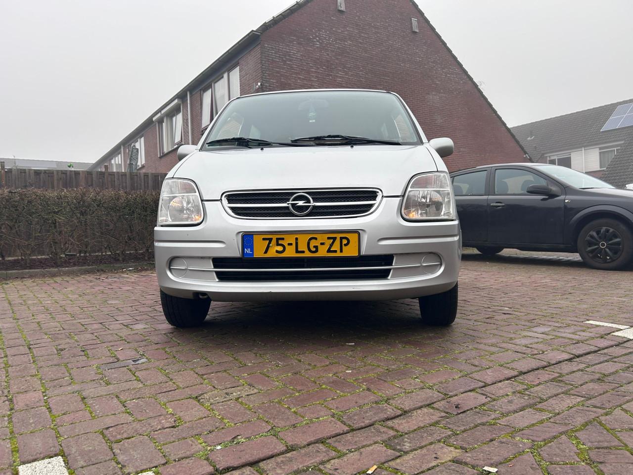 Opel Agila 1.2