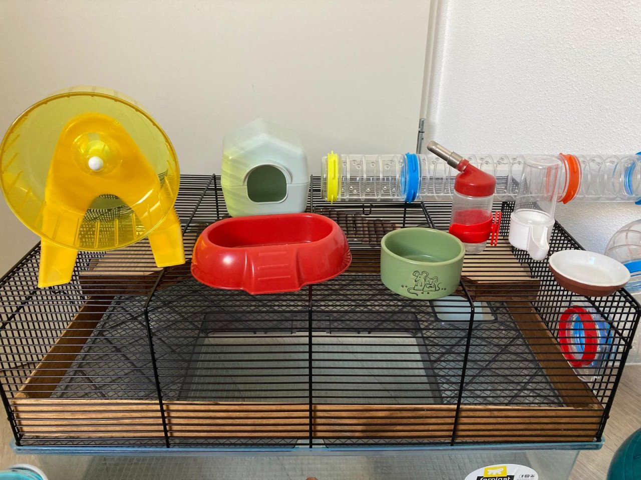 Hamsterkooi met toebehoren te koop