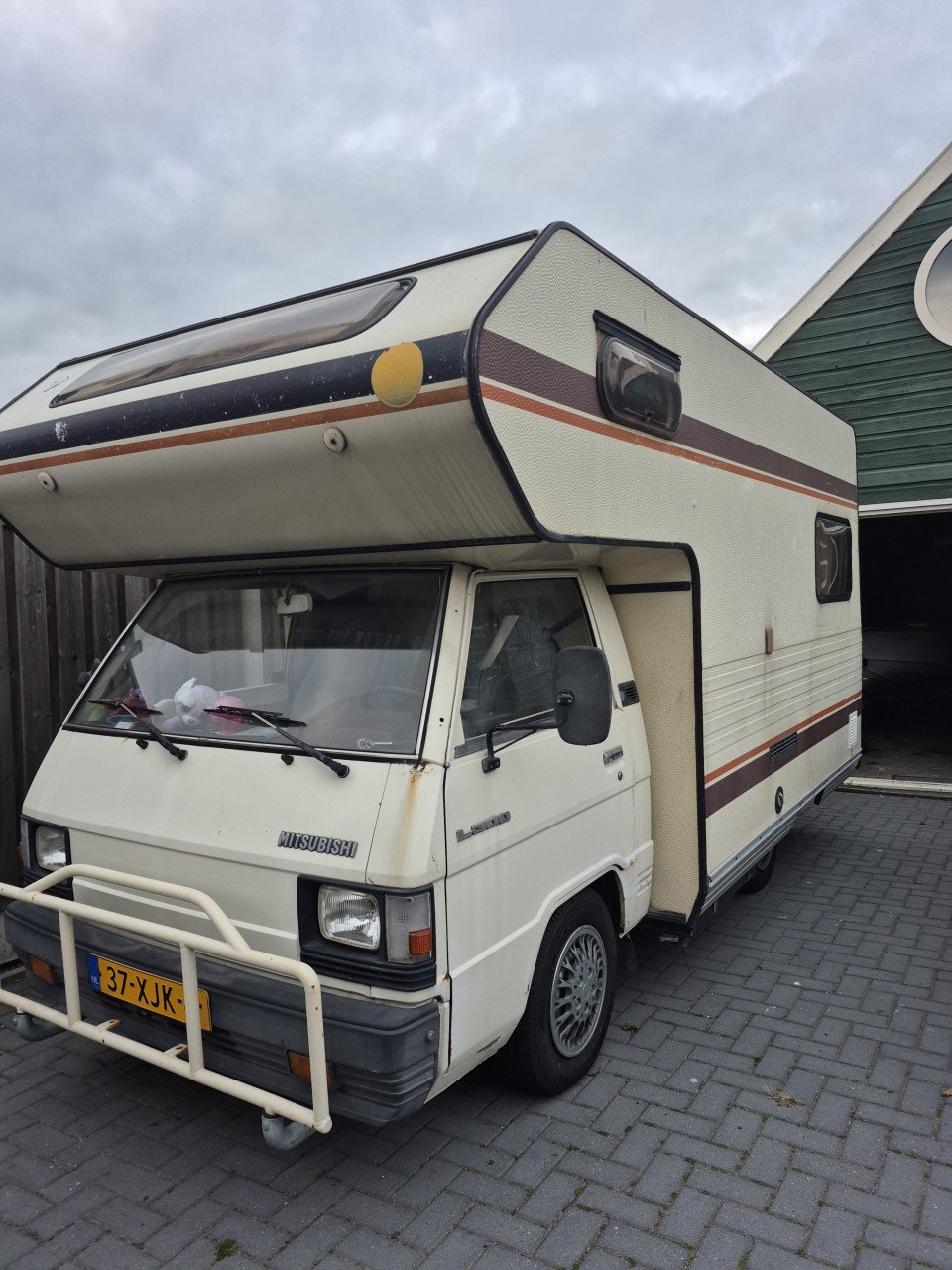CAMPER MITSHUBISHI L300, Oldtimer