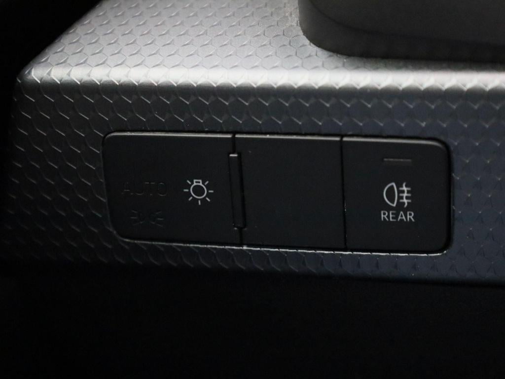 Audi A1 Sportback 1.0 25 tfsi 70kw | virtual cockpit | parkeer sensoren | c