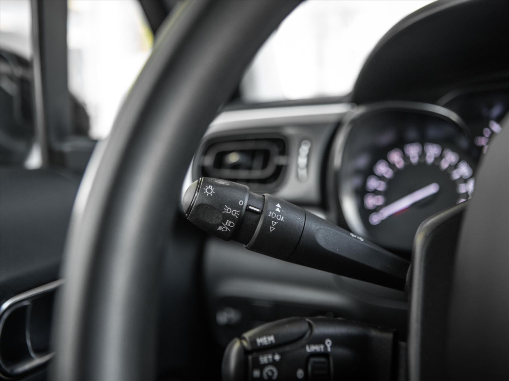 Citroen C3 1.2 puretech 82pk feel | cruise & climate control | android auto