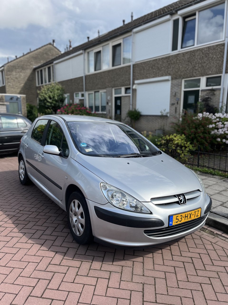 Peugeot 307 - 1.6-16V XT