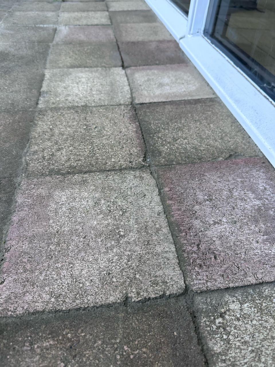 Tuintegels 20x20x6 circa 11m2 gratis