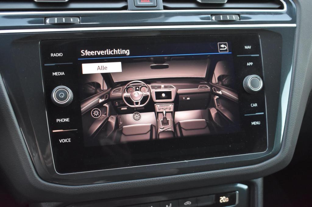 Volkswagen Tiguan 1.5 tsi act r-line | trekhaak | nap | apple carplay | and