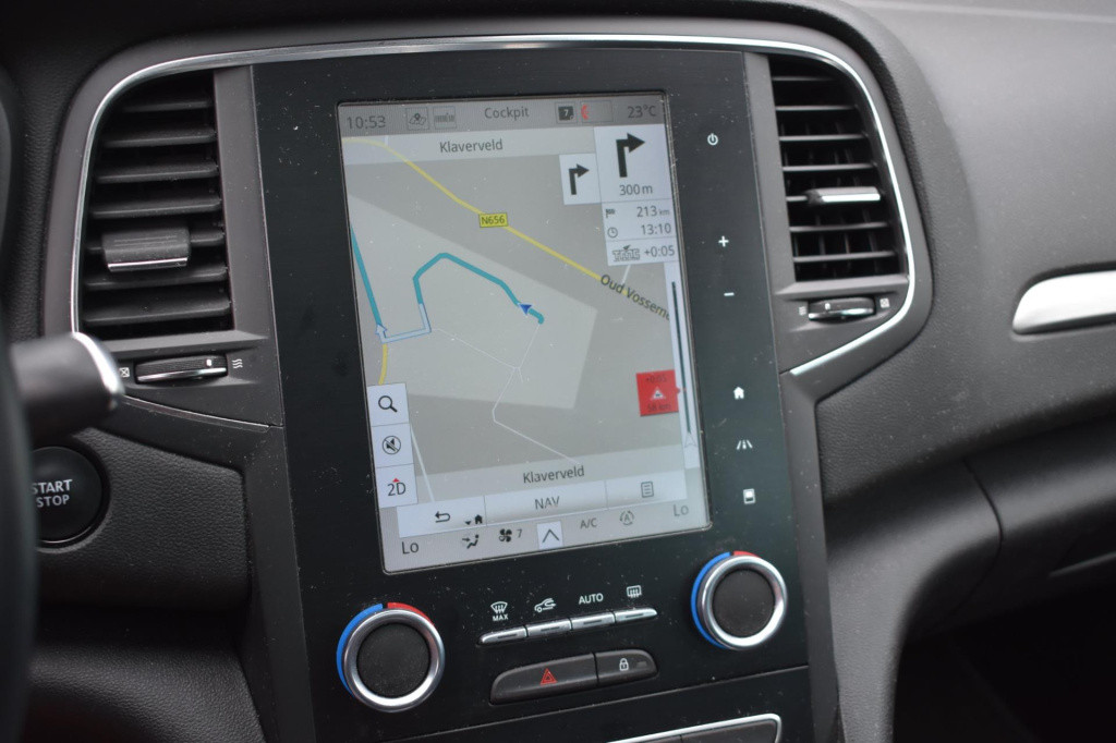 Renault Megane 1.3 tce bose | schuifdak | apple carplay | camera | adaptiev
