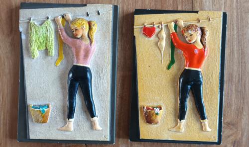 2 grappige nostalgische tegeltjes