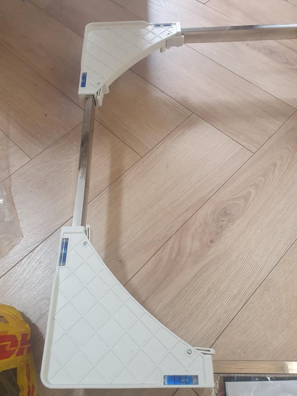 Witte Vonia Wasmachine verhoger • verstelbaar • 300 kg • witgoed
