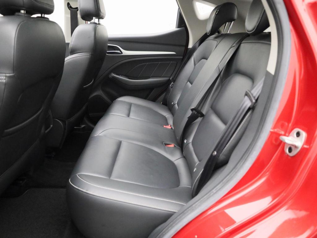 MG Zs Ev luxury 45 kwh aut. | panoramadak | leder | dab | apple carplay | s