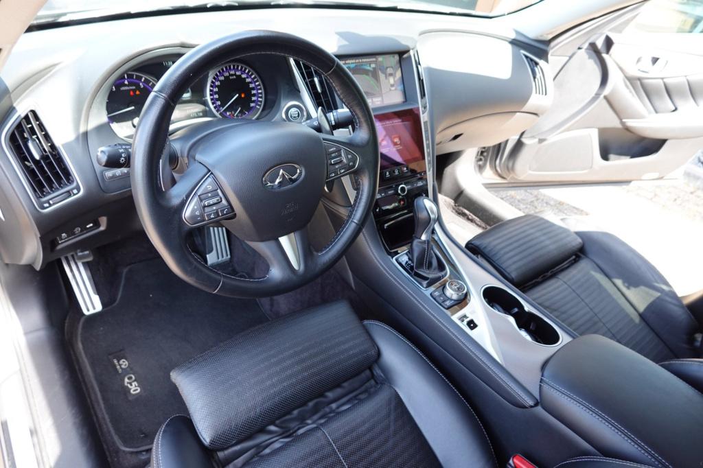 Infiniti Q50 2.0t sport