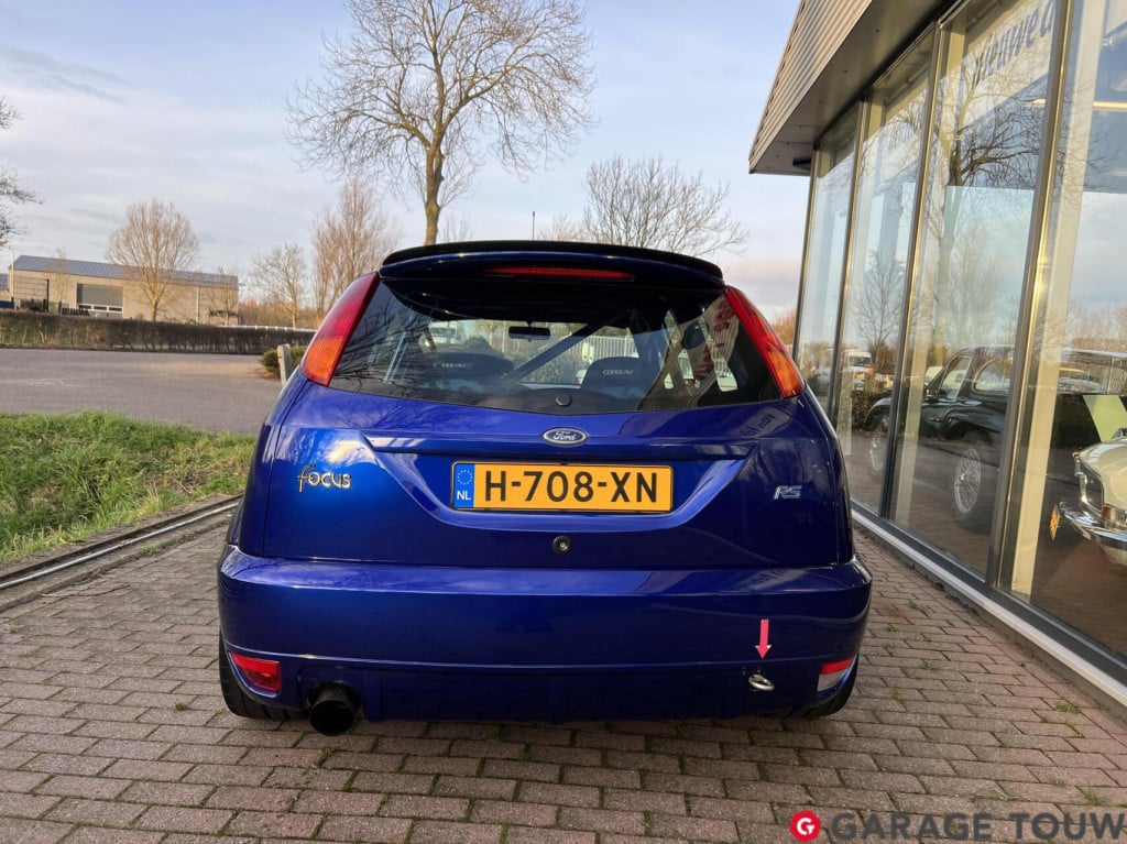 Ford Focus 2.0-16v rs turbo 29.852km