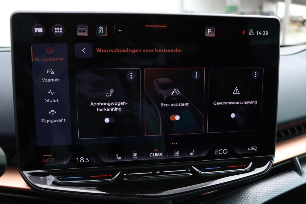 Cupra Tavascan vz adrenaline 82 kwh 340pk | soh 98,9% |