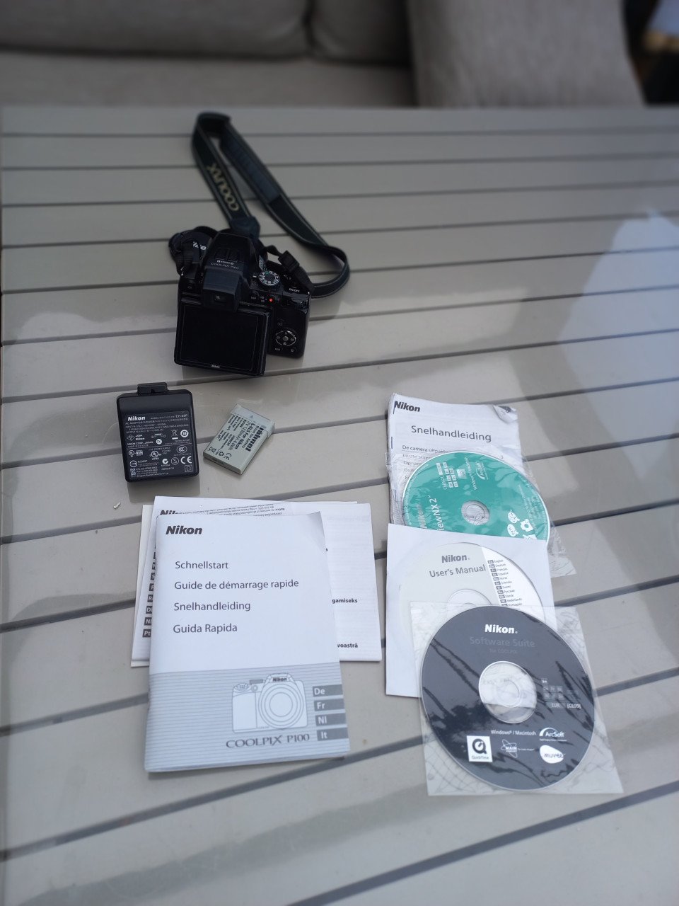 Nikon coolpix p100