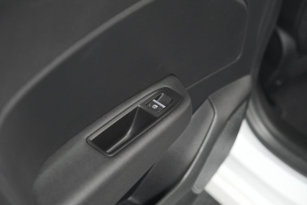 Renault Clio tce 100 bi-fuel intens | camera | navigatie | parkeersensoren 