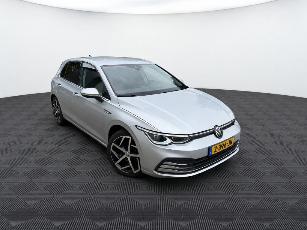 Volkswagen Golf 1.5 etsi style