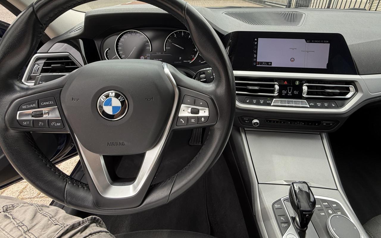BMW 3-serie Touring 320i High Executive Edition | Rijklaar - kan zo mee!