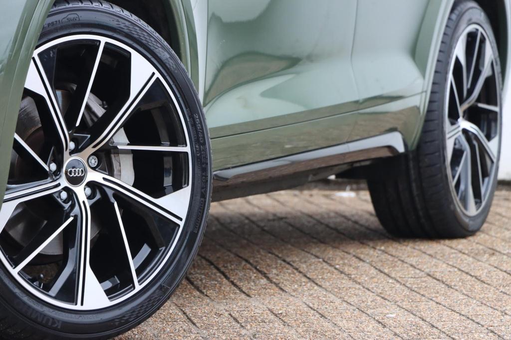 Audi Q5 sportback 55 tfsi e s edition competition 368pk s-tronic | soh 93,4