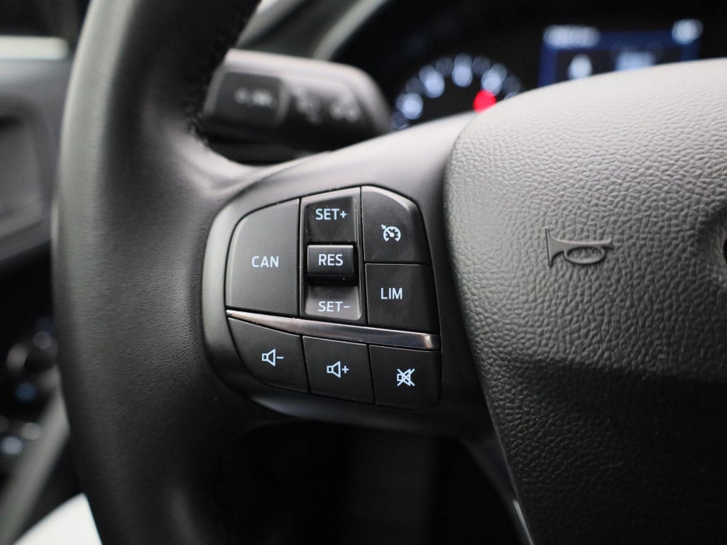 Ford Focus wagon 1.0 ecoboost hybrid connected | navigatie | cruise control