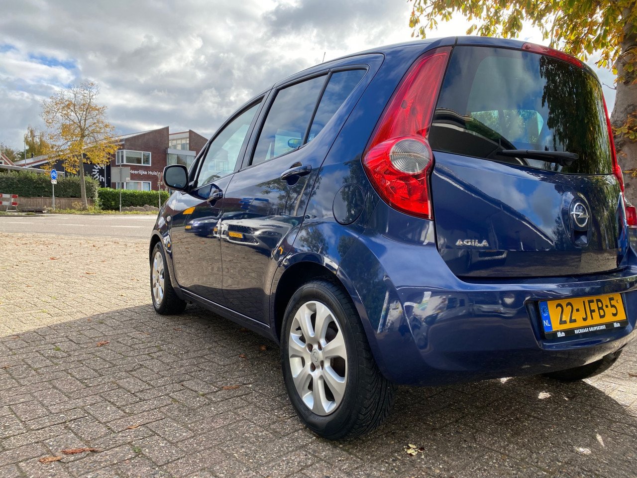 Te koop: Opel Agila – Compact, Comfortabel en Betrouwbaar!