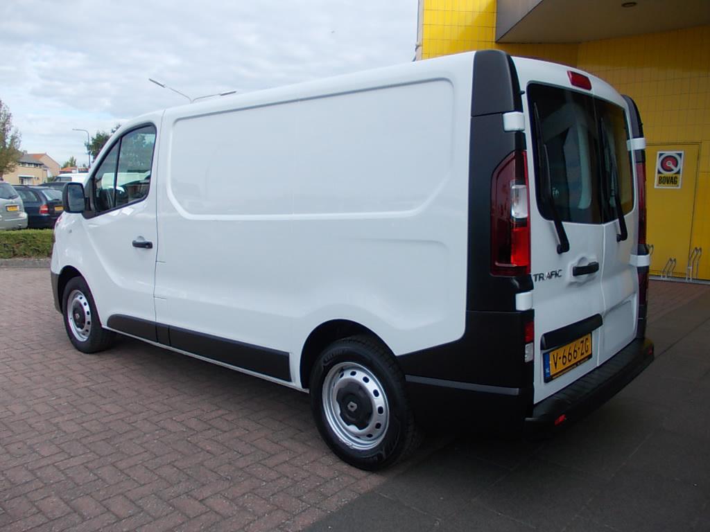 Renault Trafic 1.6 dci airco, navigatie, 3-zits, cr.control