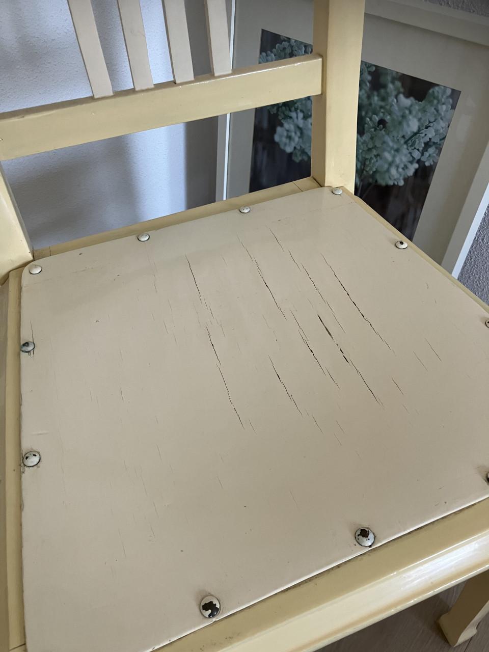 Stoel – eenvoudige brocante stoel 2 stuks