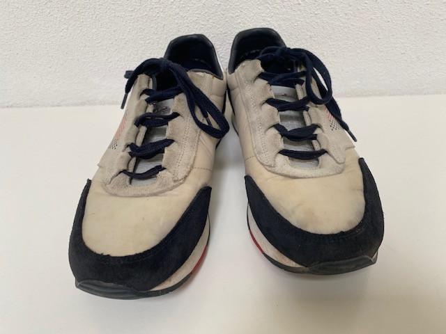 Als nieuw nog Tommy Hilfiger sneakers 44 onbeschadigd (koopje) 25 euro vast
