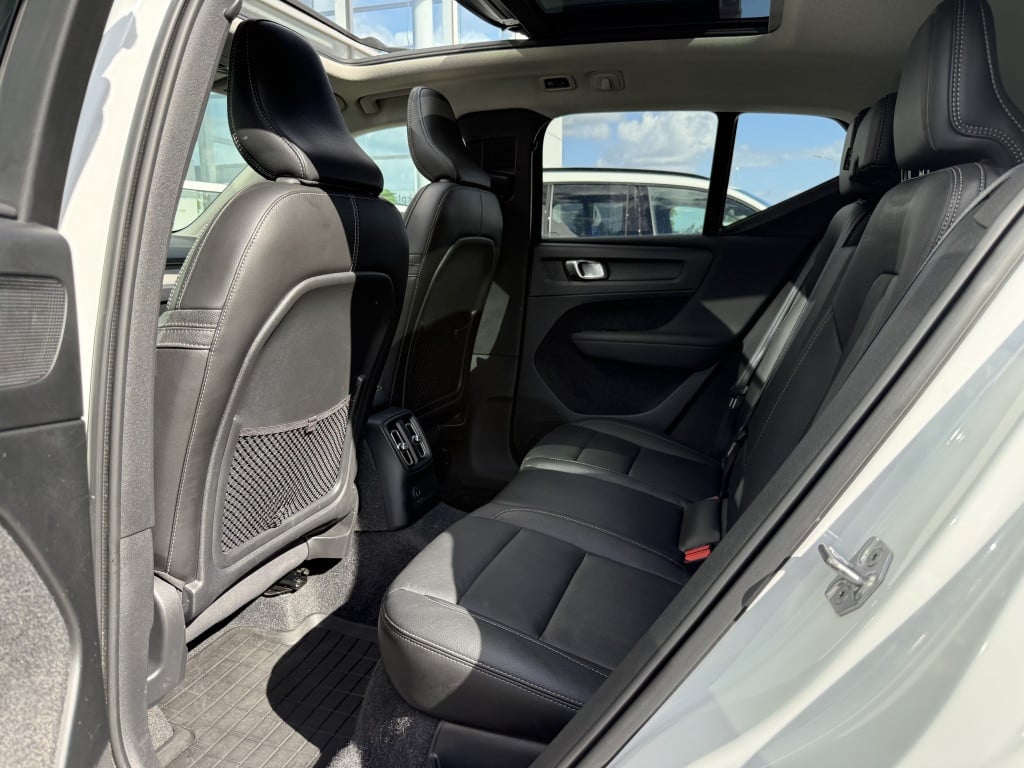 Volvo XC40 t5 262pk recharge inscription| panodak| adap.cruise| 360camera|