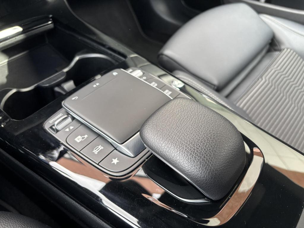 Mercedes-Benz Cla shooting brake 200 business solution luxury