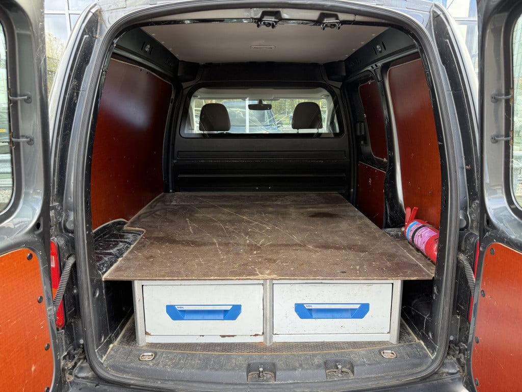 Volkswagen Caddy 2.0 tdi l1h1 comfortline | nl-auto | 1e eig | navi | carpl