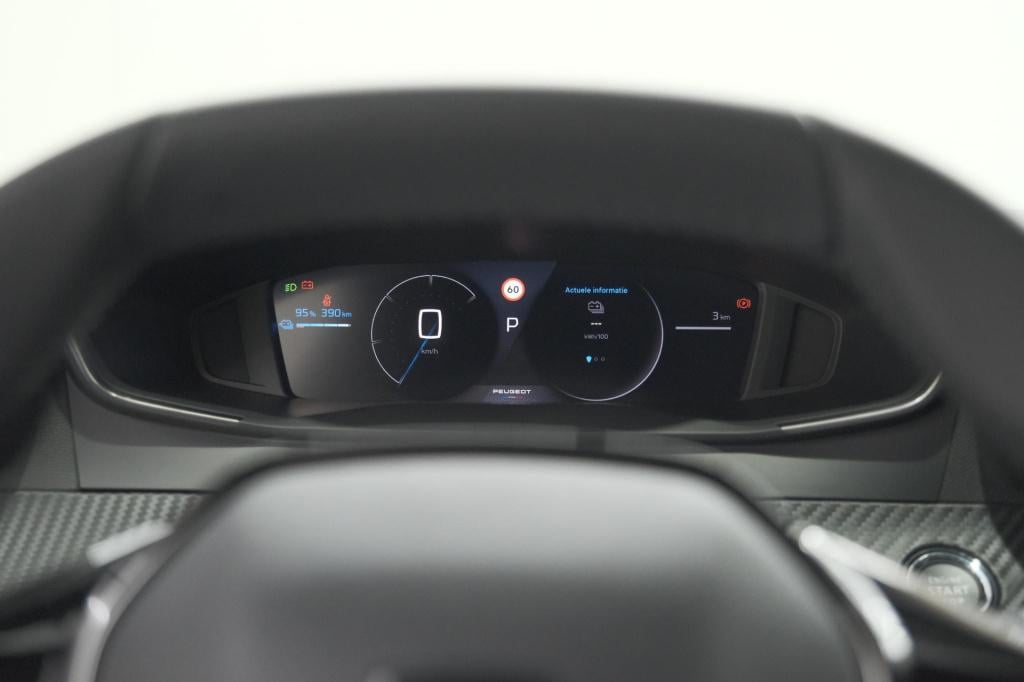 Peugeot E-2008 ev allure 54 kwh | 11 kw lader | warmtepomp | apple carplay 