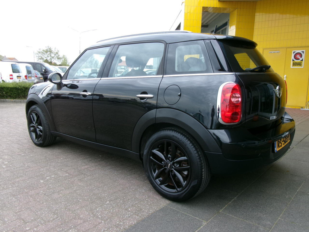 Mini Countryman one 1.6 airco, lm.velgen