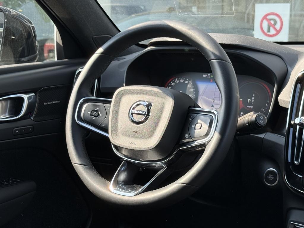 Volvo XC40 t5 262pk recharge bright| adap.cruise| 360camera| h&k sound