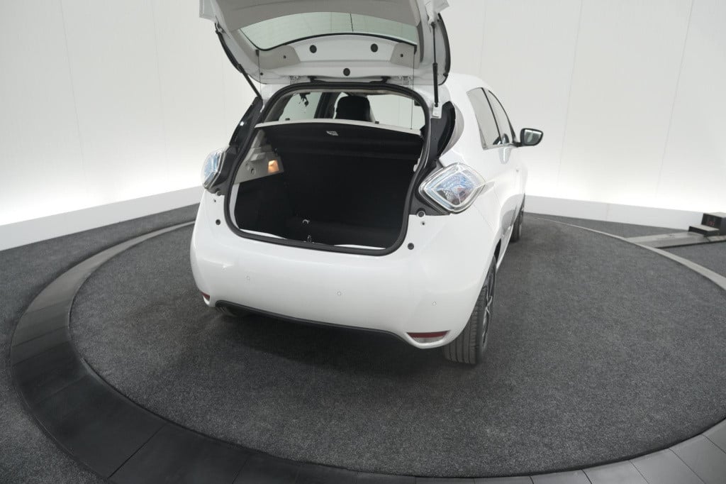 Renault Zoe q90 intens quickcharge 41 kwh | huuraccu | parkeersensoren | na