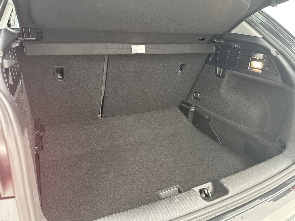 Audi Q2 35 tfsi advanced | adaptief cruise control | led koplampen | sto