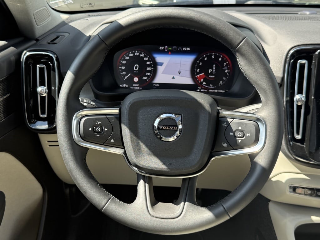 Volvo XC40 t5 262pk recharge inscription| panodak| adap.cruise| 360camera|