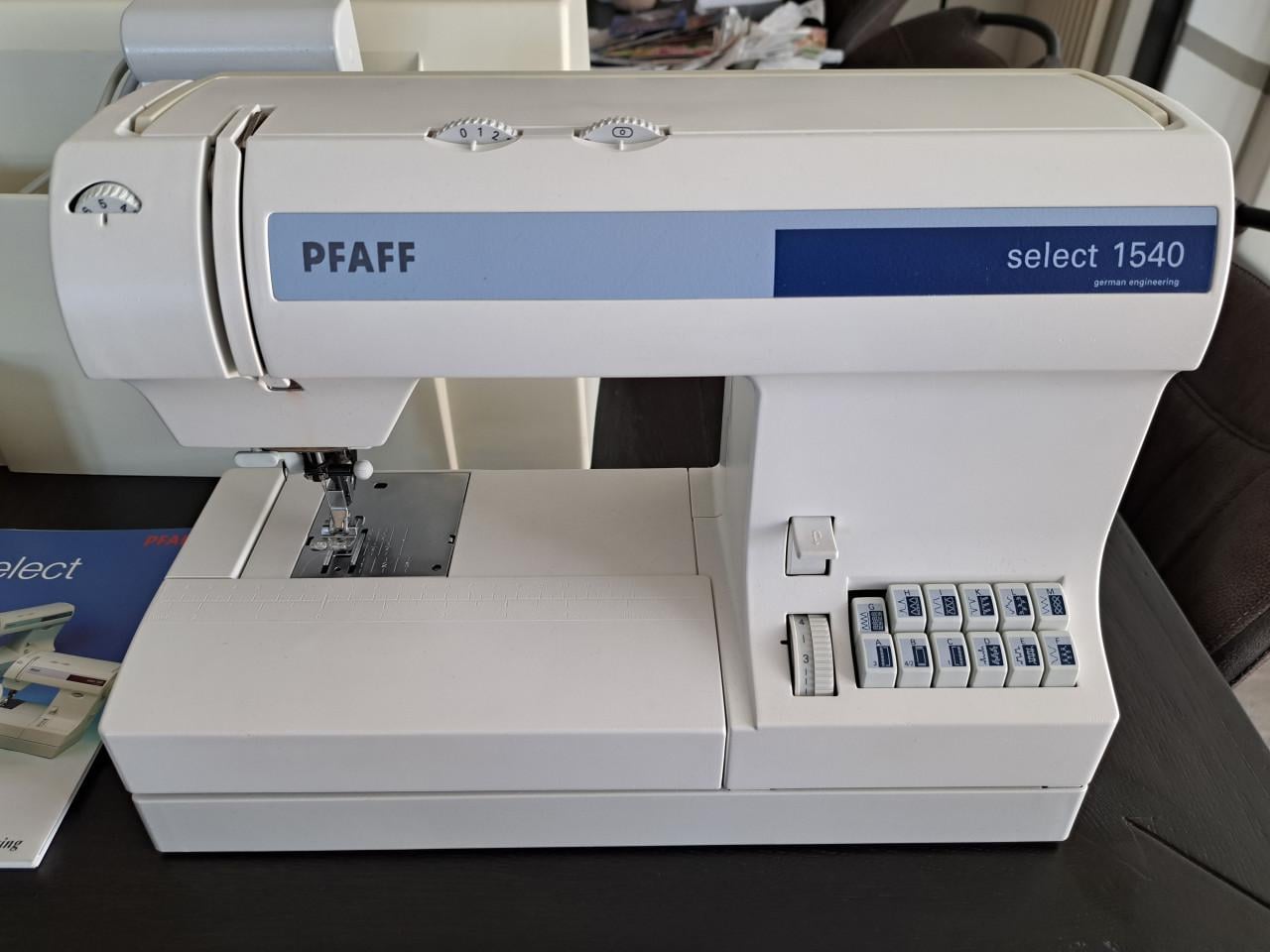 Naaimachine PFAFF select 1540