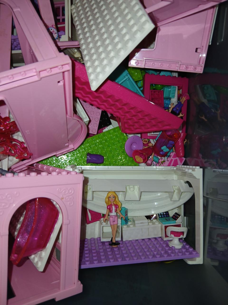 Lego barbie
