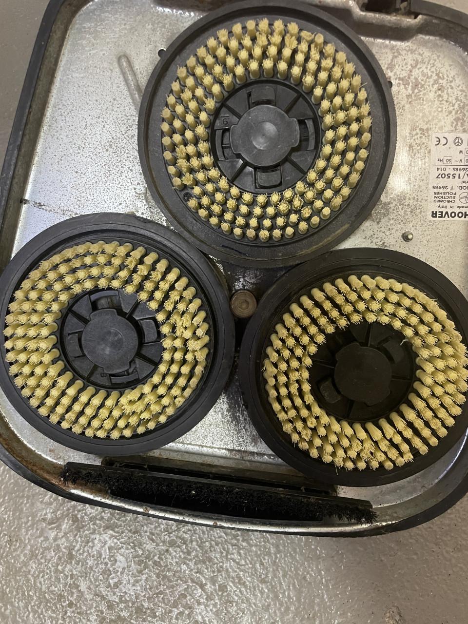 Boenmachine voor parket en tegelvloer