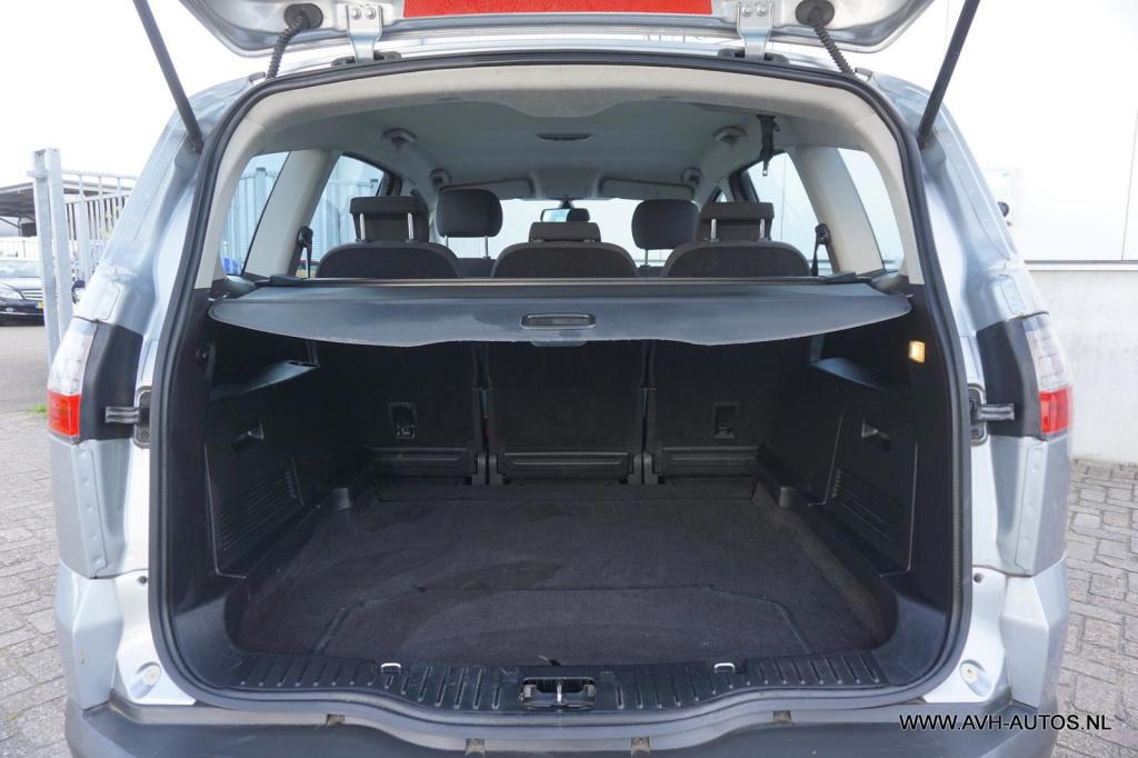 Ford S-Max 2.0-16v