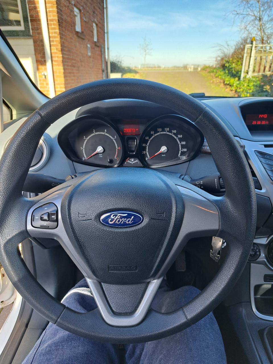 Ford fiesta 2011 1.25 Titanium 99.000 KM