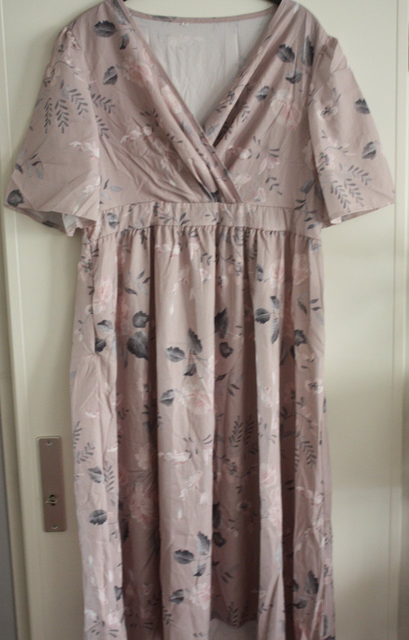 Pastel tinten jurk met bloemen maat 2xl