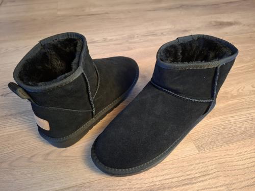 SNOWBOOTS PANTOFFELS/SCHOENEN MAAT 41