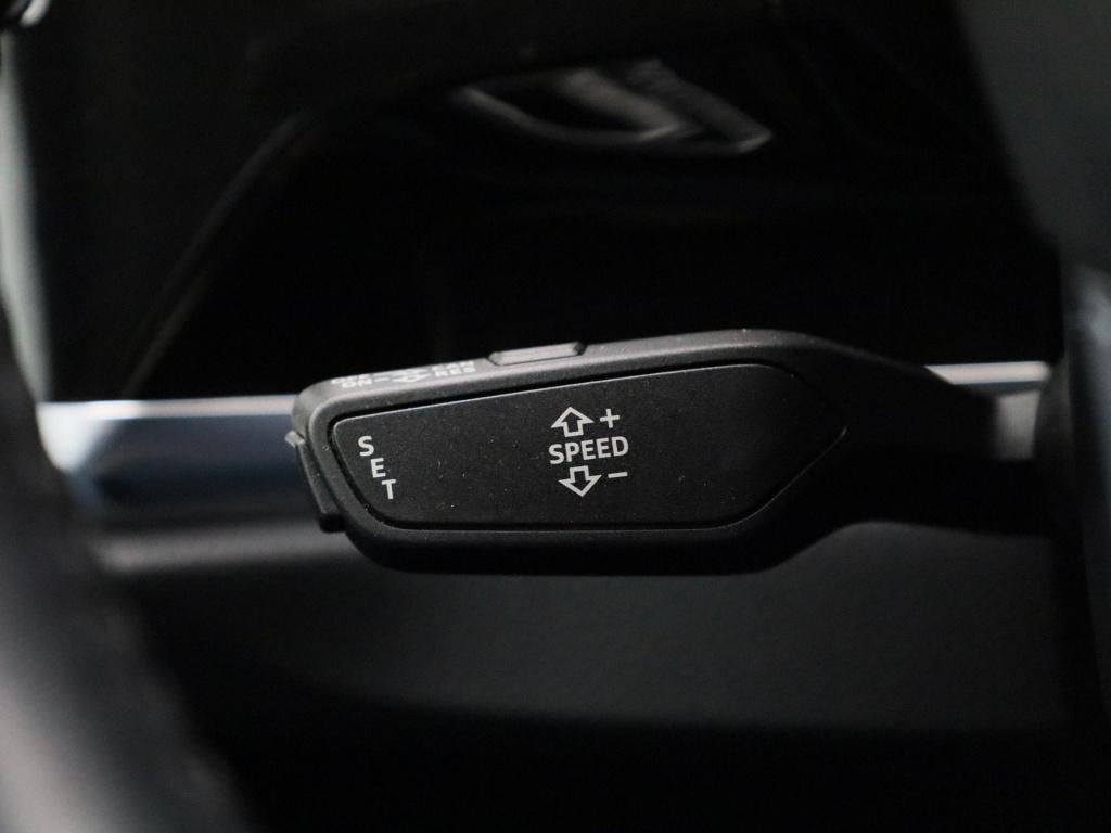 Audi Q3 sportback 35 tfsi pro line business | automaat | navigatie | leder 