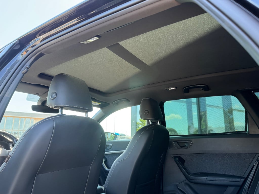 Seat Ateca 1.5 tsi xperience * panoramadak * trekhaak * keyless * virtual c